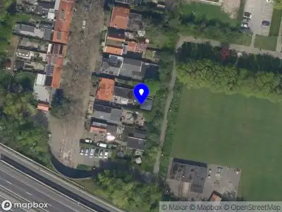 Ambulance met grote spoed naar de Koninginneweg in Rotterdam