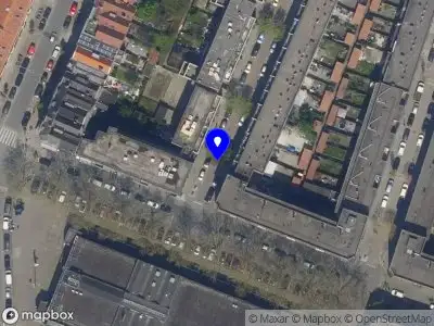Ambulance met grote spoed naar de Haringpakkersstraat in Rotterdam