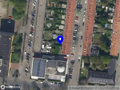 Ambulance met grote spoed naar de Korhaanstraat in Rotterdam