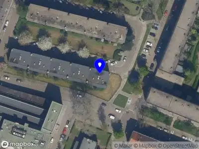 Brandweer met gepaste spoed naar de Albert Verweystraat in Rotterdam