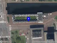 Ambulance met grote spoed naar de Overschiesestraat in Schiedam