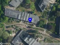 Ambulance en brandweer met grote spoed naar de Eekhoornlaan in Heemstede