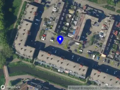 Brandweer met grote spoed naar de Boterbloemweide in Woerden vanwege gebouwbrand