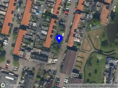 Ambulance met gepaste spoed naar de Zeilmakersstraat in Krimpen aan de Lek