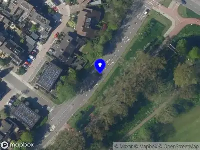 112 melding Brandweer met grote spoed naar de Waardsedijk in Woerden vanwege voertuigbrand