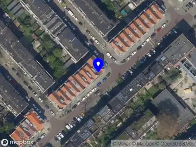 Ambulance met grote spoed naar de Hooidrift in Rotterdam