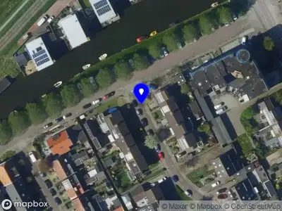 Ambulance met grote spoed naar de Laurens van Teylingenstraat in Medemblik
