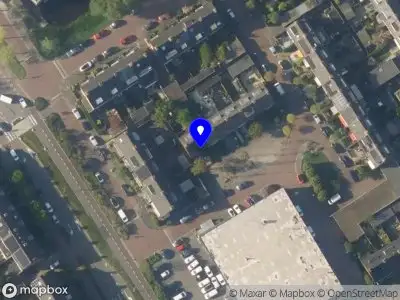 Ambulance met grote spoed naar de Goudestein in Leiderdorp