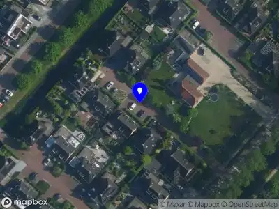 Ambulance met grote spoed naar de Kemperhof in Hoofddorp