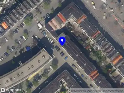 Ambulance met gepaste spoed naar de Transvaalstraat in Rotterdam