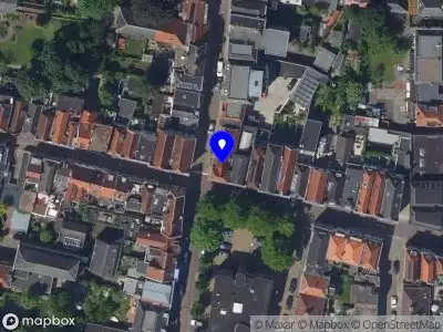 Ambulance met grote spoed naar de Burgstraat in Gorinchem
