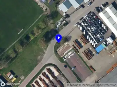 Politie met gepaste spoed naar de De Burde in Bakhuizen