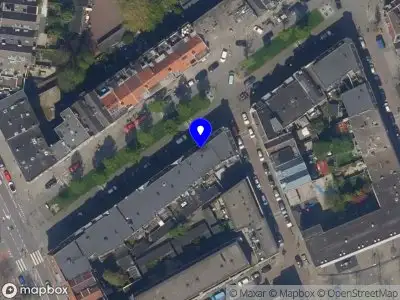 Ambulance met grote spoed naar de Hooidrift in Rotterdam