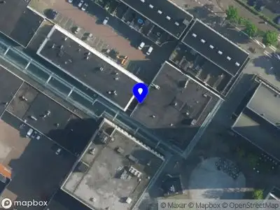 Ambulance met grote spoed naar de Slufter in Amsterdam