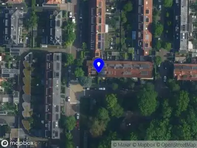 Ambulance met gepaste spoed naar de De Ruwiellaan in Amstelveen