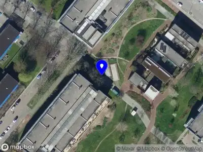 112 melding Ambulance met gepaste spoed naar de Sara Burgerhartweg in Hoogvliet Rotterdam