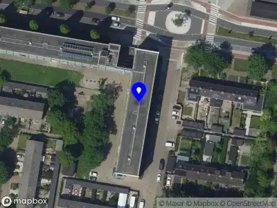 Ambulance met grote spoed naar de Batelier in Sliedrecht