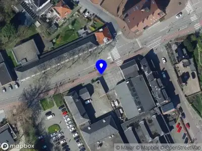Ambulance met grote spoed naar de Vredehofstraat in Spijkenisse