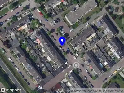 Ambulance met gepaste spoed naar de Arent van Gentstraat in Giessenburg