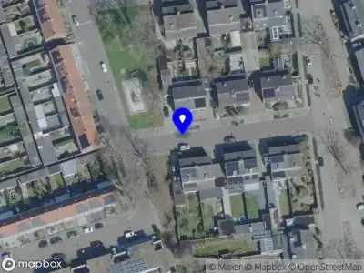 Brandweer met grote spoed naar de Schalmeilaan in Uden vanwege afhijsen patient