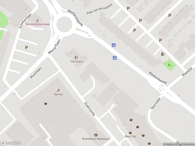 Ambulance met gepaste spoed naar de Westlandseweg in Maassluis