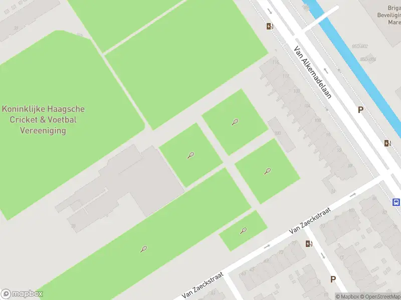 Ambulance met grote spoed naar de Benoordenhoutseweg in 's-Gravenhage