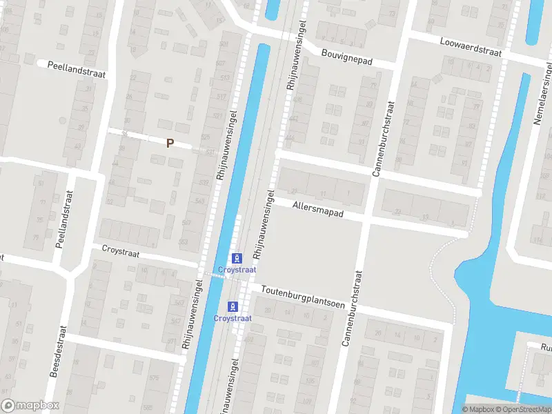 Ambulance met grote spoed naar de Rhijnauwensingel in Rotterdam