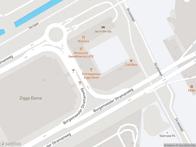 Brandweer met gepaste spoed naar de De passage in Amsterdam