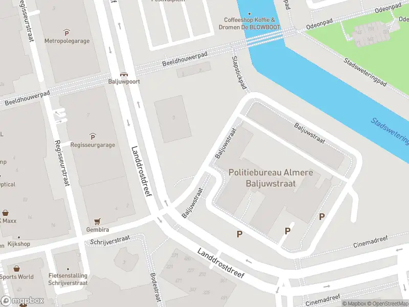 Brandweer met gepaste spoed naar de Baljuwstraat in Almere vanwege een liftopsluiting