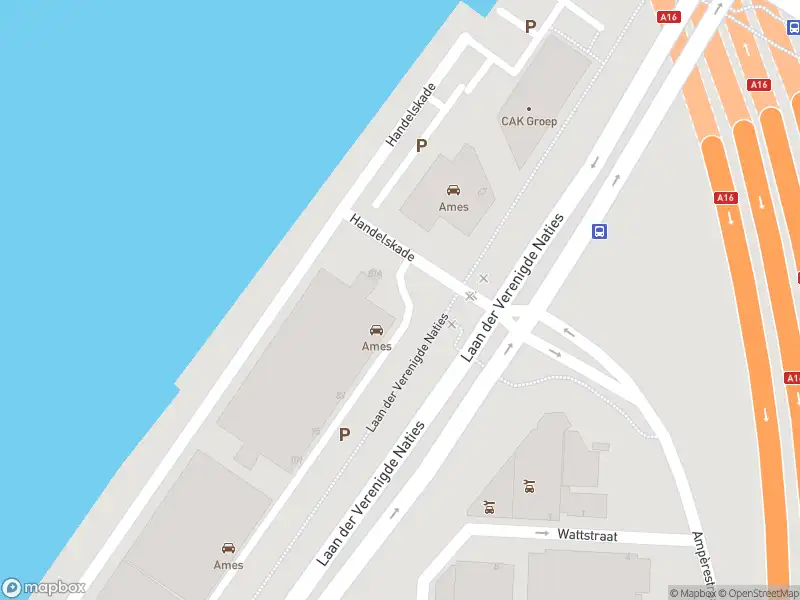 Ambulance met grote spoed naar de Laan der Verenigde Naties in Dordrecht
