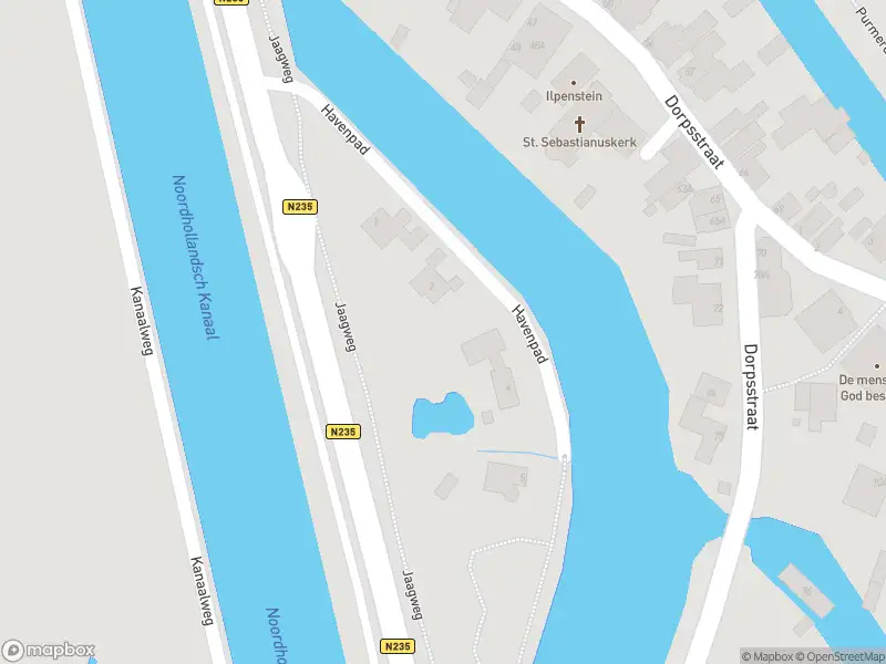 Ambulance met grote spoed naar de Havenpad in Ilpendam