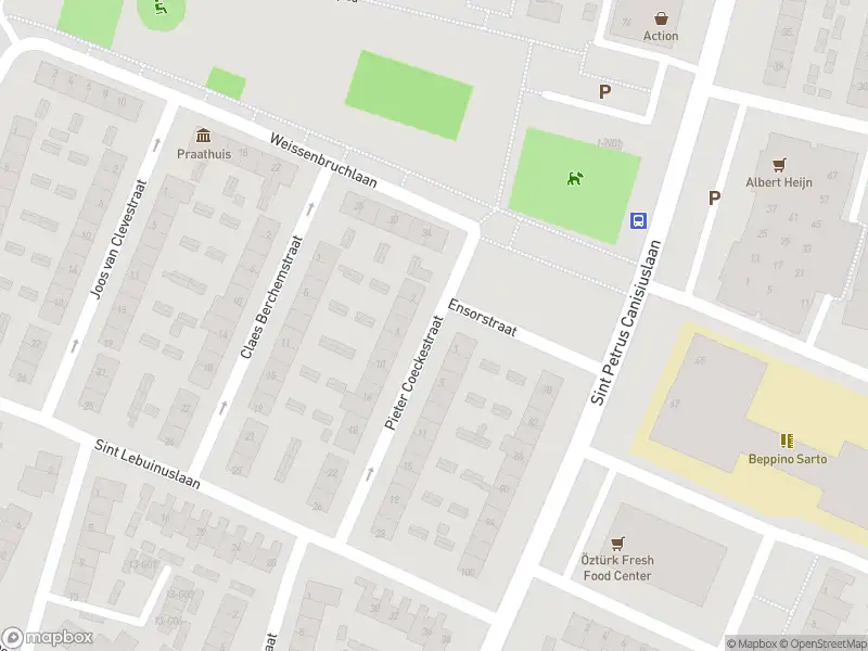 Brandweer met grote spoed naar de Pieter Coeckestraat in Eindhoven vanwege voertuigbrand
