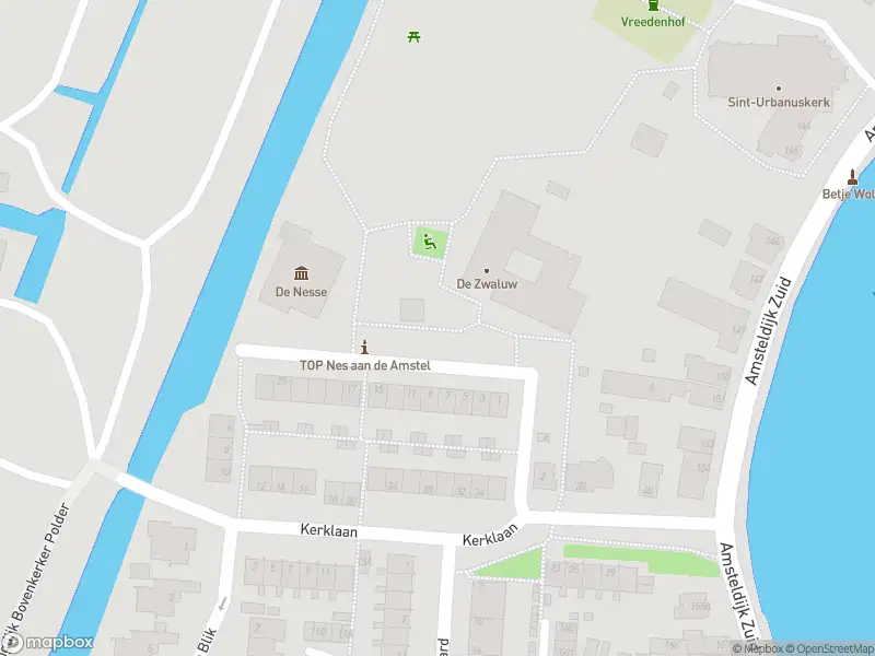 Ambulance met gepaste spoed naar de Pastoor van Zantenlaan in Amstelveen