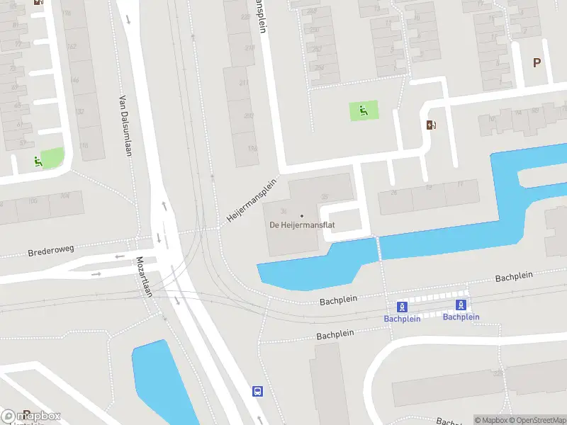 112 melding Ambulance met grote spoed naar de Heijermansplein in Schiedam