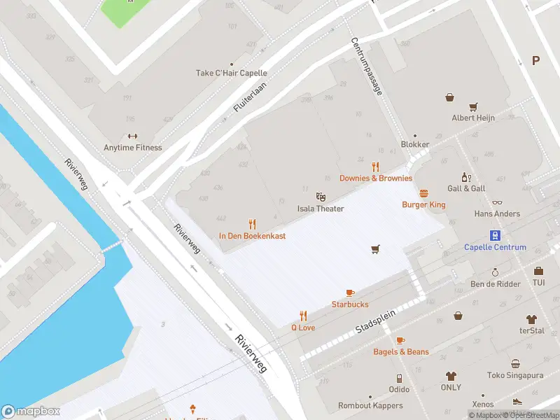 Ambulance met grote spoed naar de Stadsplein in Capelle aan den IJssel