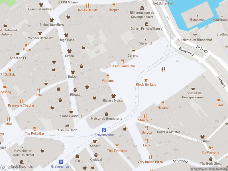 Ambulance met gepaste spoed naar de Spui in 's-Gravenhage