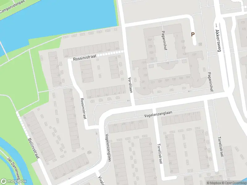 Ambulance met gepaste spoed naar de Vogelenzanglaan in Spijkenisse