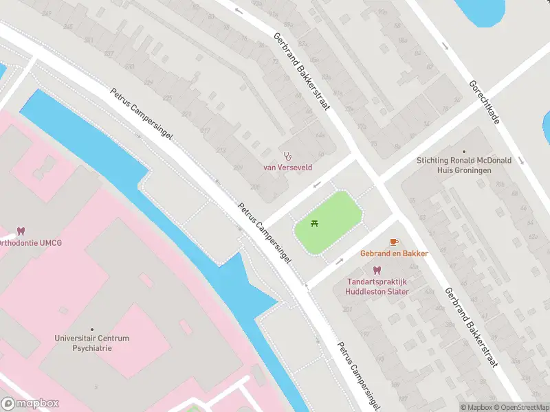 Politie met grote spoed naar de Petrus Campersingel in Groningen vanwege ongeval met letsel