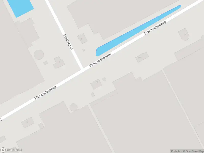Politie met grote spoed naar de Plukmadeseweg in Made vanwege letsel
