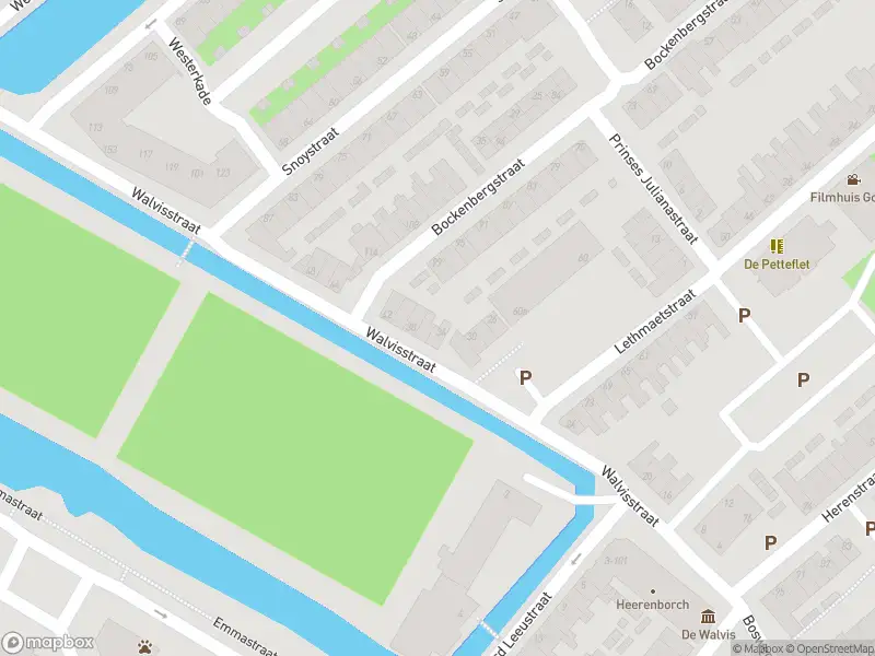 Ambulance met gepaste spoed naar de Prins Hendrikstraat in Gouda