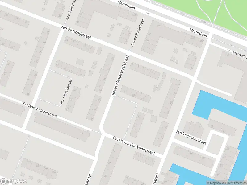Ambulance met gepaste spoed naar de Johan Westerweelstraat in Vlaardingen