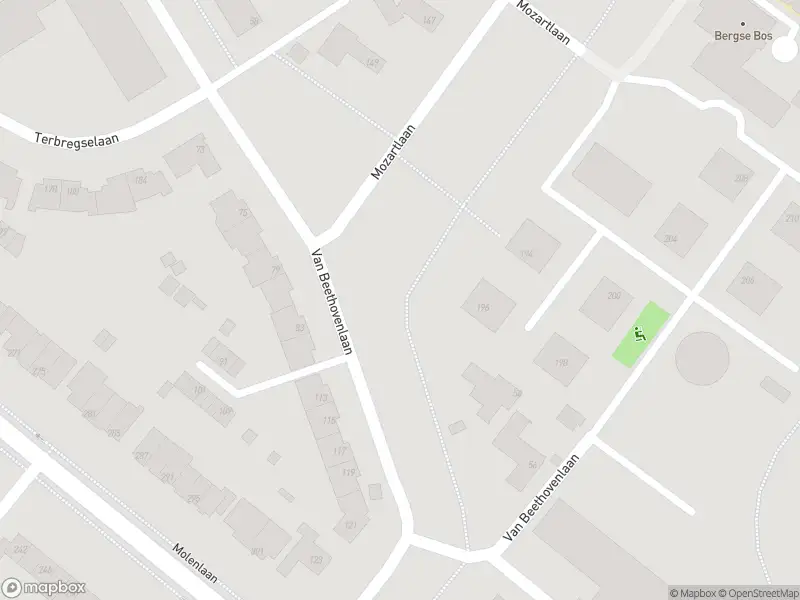 Ambulance met grote spoed naar de Van Beethovenlaan in Rotterdam