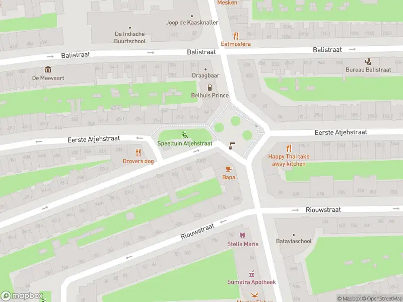 Brandweer met grote spoed naar de Tweede Atjehstraat in Amsterdam