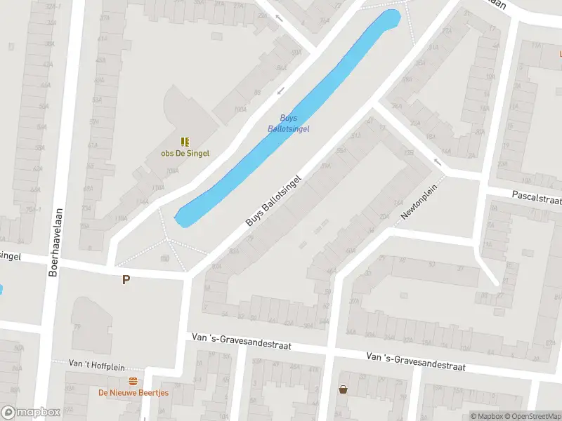 Ambulance met grote spoed naar de Buys Ballotsingel in Schiedam