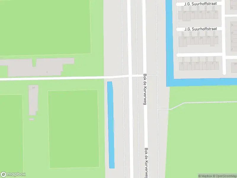 Brandweer met gepaste spoed naar de Bok de Korverweg in Amsterdam vanwege afgaan automatisch brandalarm
