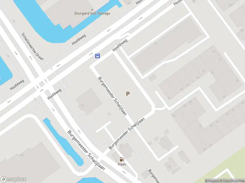 Ambulance met grote spoed naar de Hoofdweg in Capelle aan den IJssel