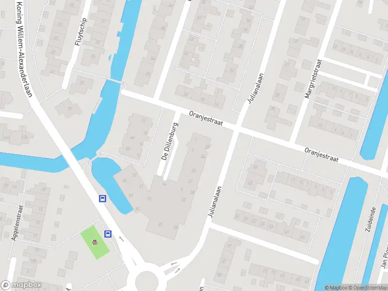 Ambulance met gepaste spoed naar de De Dillenburg in De Rijp