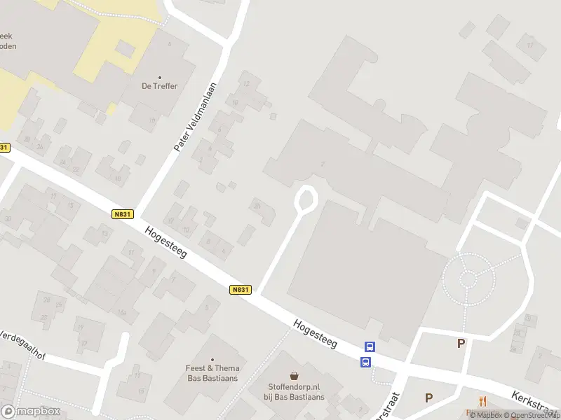 Brandweer met gepaste spoed naar de Voorstraat in Ammerzoden vanwege afhijsen patient