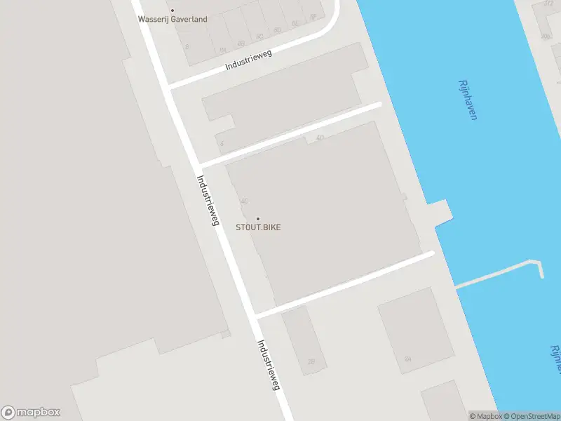 Ambulance met grote spoed naar de Baronie in Alphen aan den Rijn