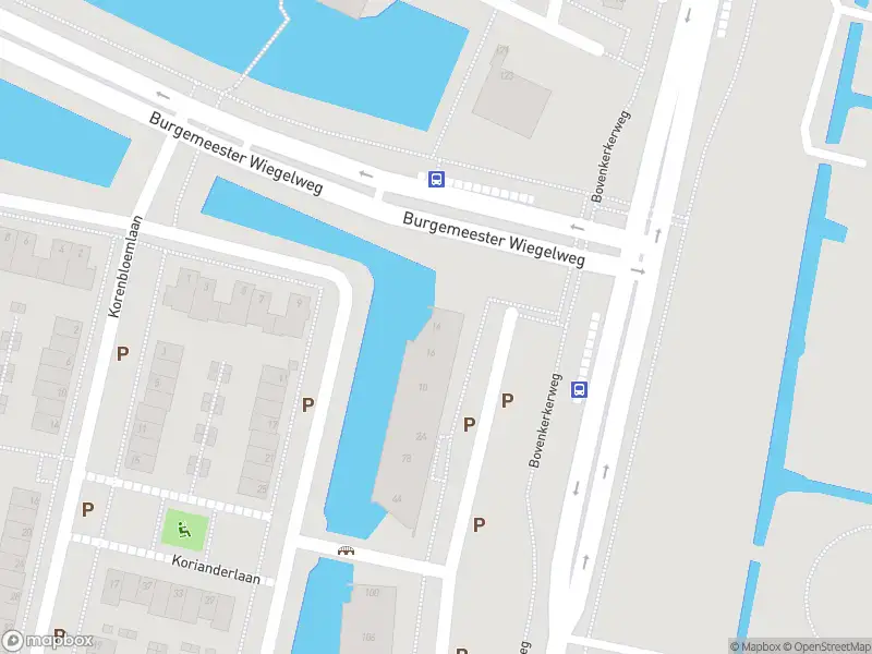 Ambulance met grote spoed naar de Sint Janskruidlaan in Amstelveen